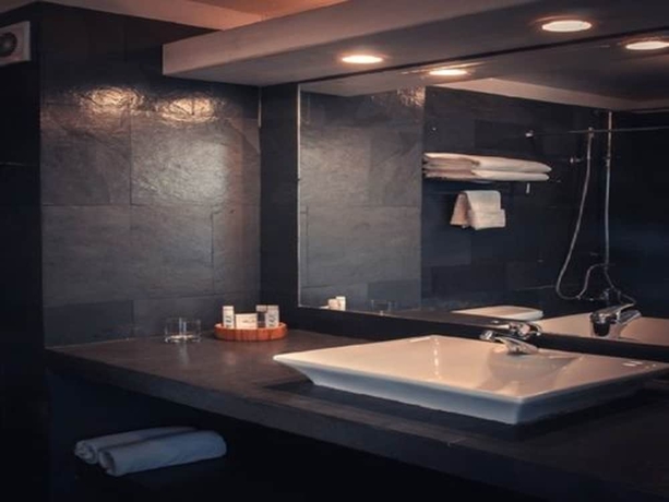 Imagen de la habitación del Hotel Club La Serena. Foto 12