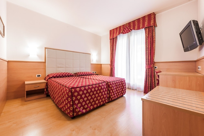 Imagen de la habitación del Hotel Club La Vela. Foto 8