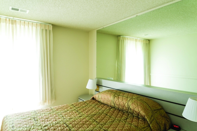 Imagen de la habitación del Hotel Club Lakeridge. Foto 5
