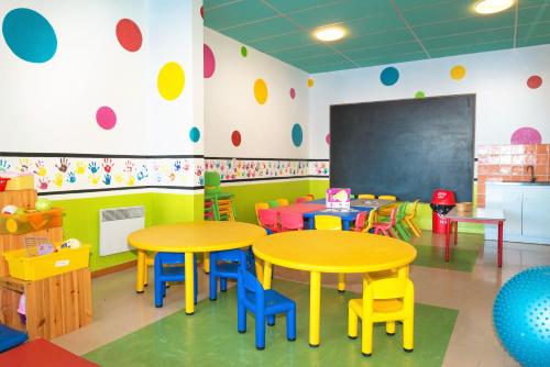 Imagen de los interiores del Hotel Club Le 1850 Risoul. Foto 10