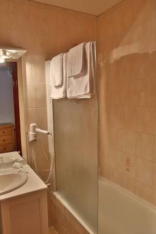 Imagen de la habitación del Hotel Club Le Crêt. Foto 6