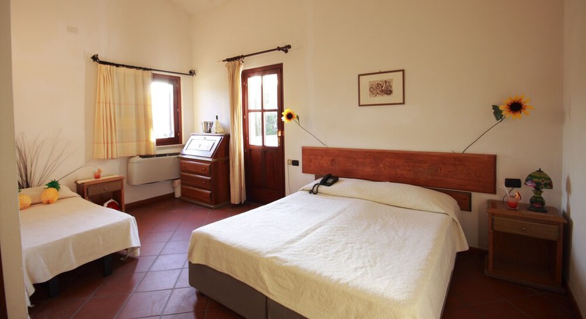 Imagen de la habitación del Hotel Club Le Rose. Foto 9