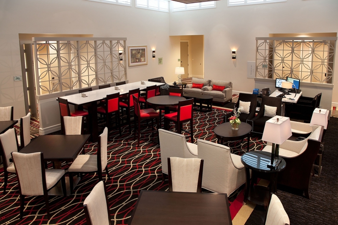Imagen de los interiores del Hotel Club Level Suites At Inn On Fifth. Foto 17