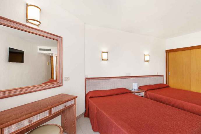 Imagen de la habitación del Hotel Club Mac Alcudia. Foto 10