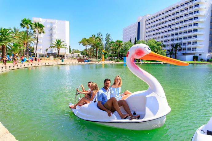 Imagen de los exteriores del Hotel Club Mac Alcudia. Foto 18