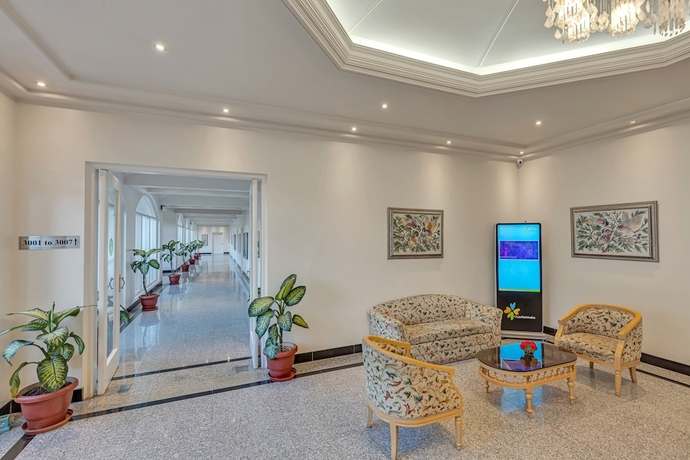 Imagen de los interiores del Hotel Club Mahindra Kandaghat. Foto 12