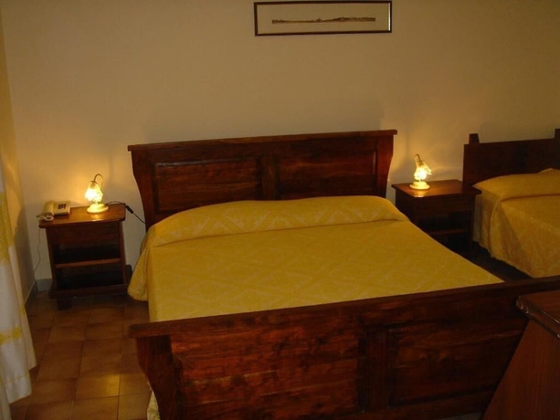 Imagen de la habitación del Hotel Club Malaspina and Resort. Foto 6