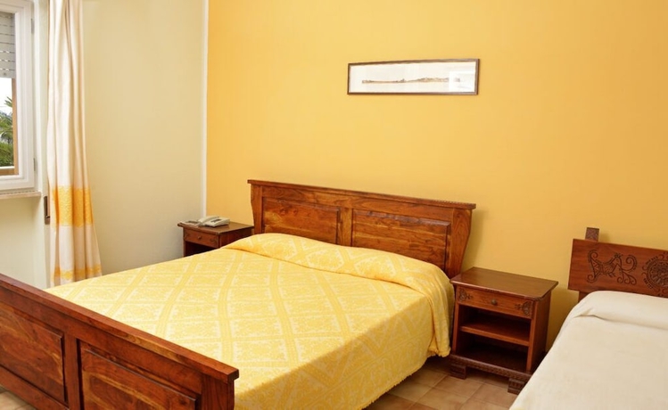 Imagen de la habitación del Hotel Club Malaspina and Resort. Foto 9