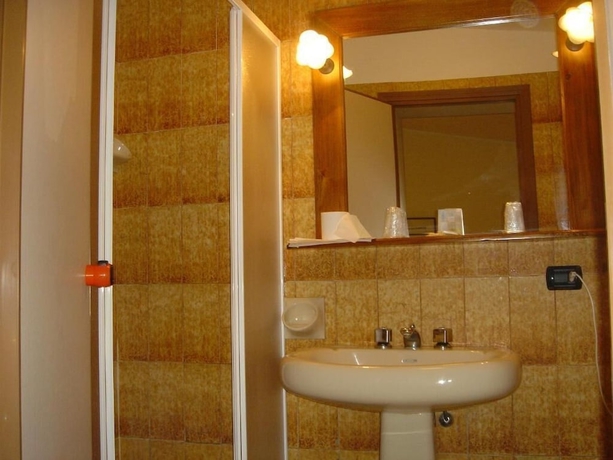 Imagen de la habitación del Hotel Club Malaspina and Resort. Foto 13