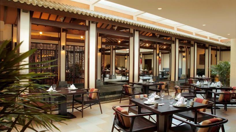 Imagen del bar/restaurante del Hotel Club Med Joyview Beijing Yanqing Resort. Foto 3