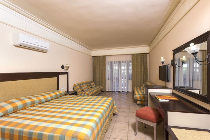 Imagen de la habitación del Hotel Club Melas Priv&eacute;. Foto 10