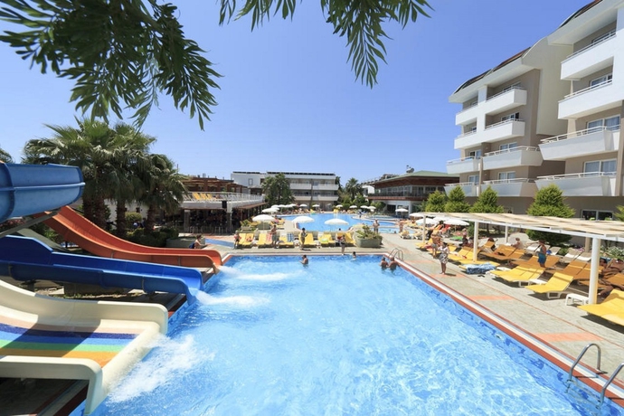 Imagen general del Hotel Club Mermaid Village - All Inclusive. Foto 3