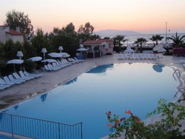 Imagen general del Hotel Club Mersin Beach. Foto 2