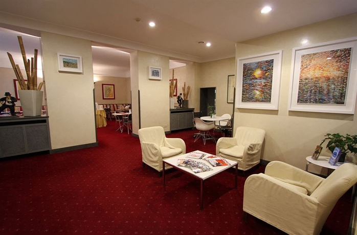 Imagen de los interiores del Hotel Club, Milán. Foto 12