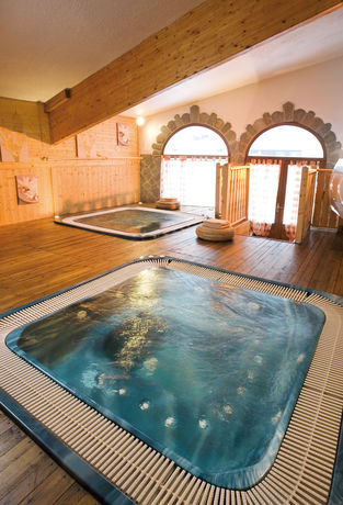 Imagen de la piscina del Hotel Club Mmv Les Brévières. Foto 17