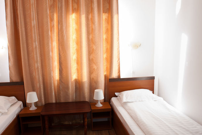 Imagen de la habitación del Hotel Club Montana. Foto 13