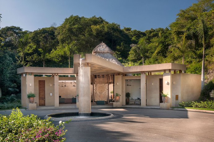 Imagen de los interiores del Hotel Club Mountain Bay at Matlali. Foto 15