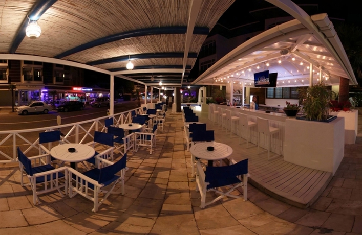 Imagen del bar/restaurante del Hotel Club Munamar Beach Resort &ndash; All Inclusive. Foto 5