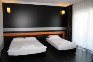 Imagen de la habitación del Hotel Club Munamar Resort. Foto 3