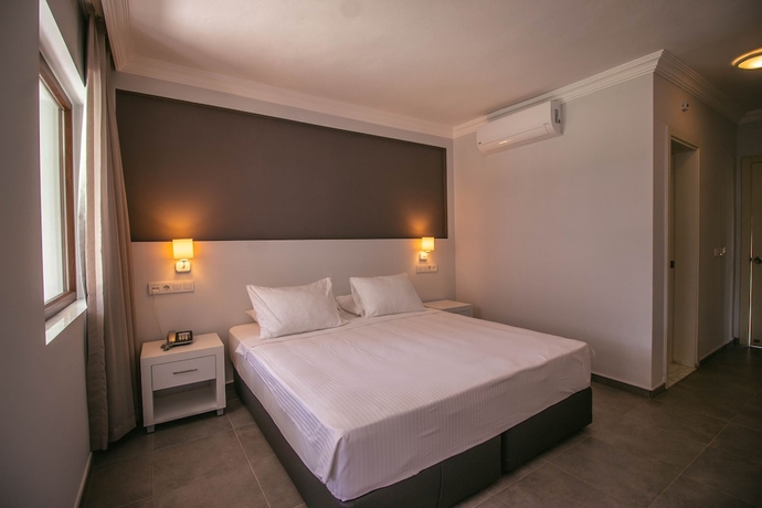 Imagen de la habitación del Hotel Club Muskebi, Bodrum. Foto 6