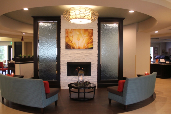 Imagen de los interiores del Hotel Club - Nashville Inn and Suites. Foto 11