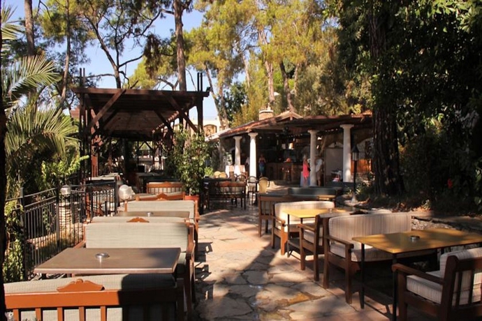 Imagen general del Hotel Club Nimara Beach Resort. Foto 7