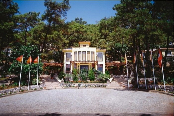 Imagen general del Hotel Club Nimara Beach Resort. Foto 10