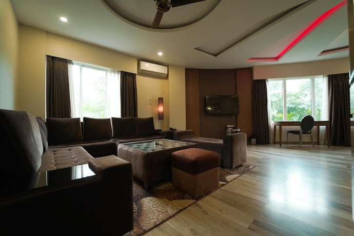 Imagen de los interiores del Hotel Club Nirvana Boutique Resort Pure-Veg. Foto 17