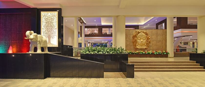 Imagen general del Hotel Club One - Virar. Foto 1
