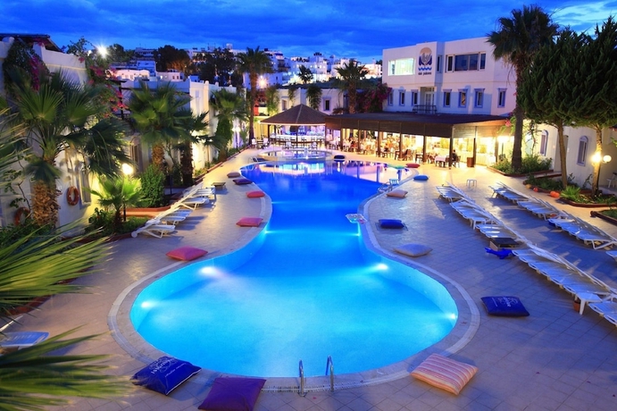 Imagen general del Hotel Club Paloma Apart. Foto 1