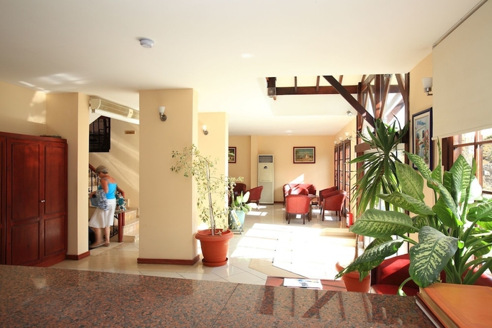 Imagen de los interiores del Hotel Club Paloma Apart. Foto 9