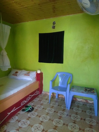 Imagen de la habitación del Hotel Club Panas. Foto 8