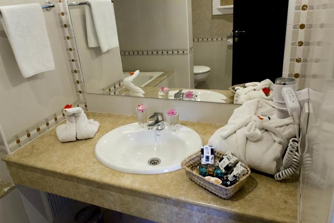 Imagen de la habitación del Hotel Club Paradisio. Foto 4