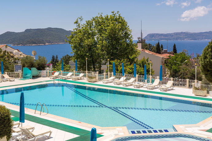 Imagen de los interiores del Hotel Club Phellos. Foto 14