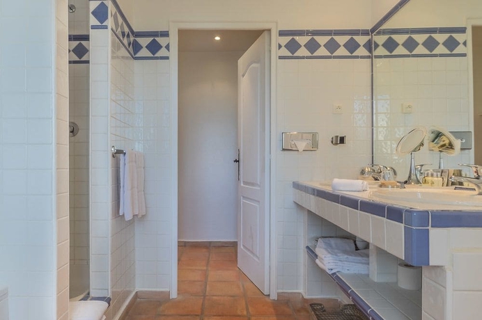 Imagen de la habitación del Hotel Club Port La Gal&egrave;re. Foto 13