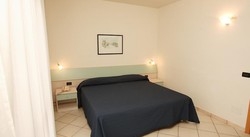 Imagen de la habitación del Hotel Club Porto Ada. Foto 1