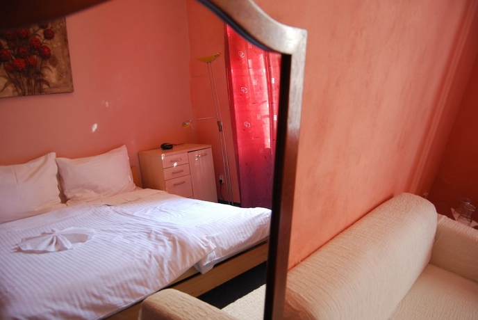 Imagen de la habitación del Hotel Club Praha. Foto 10