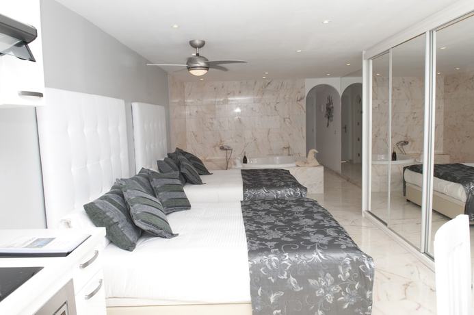 Imagen de la habitación del Hotel Club Puerto Atlantico. Foto 4