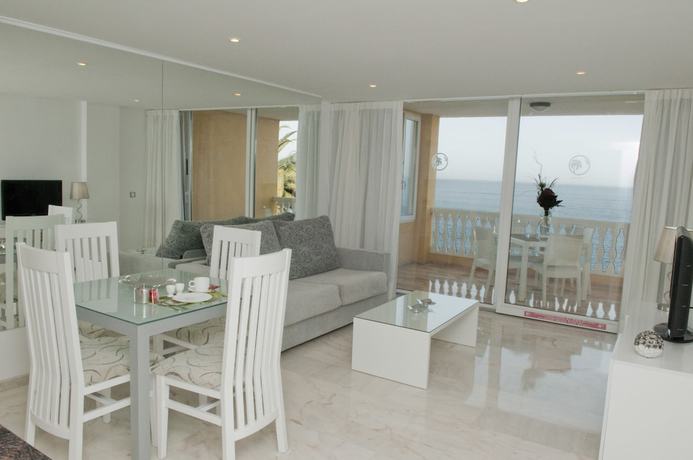 Imagen de la habitación del Hotel Club Puerto Atlantico. Foto 16