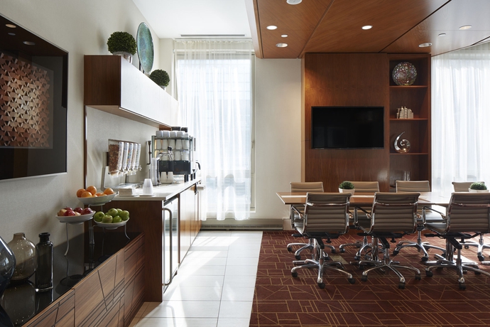 Imagen del bar/restaurante del Hotel Club Quarters Grand Central. Foto 2