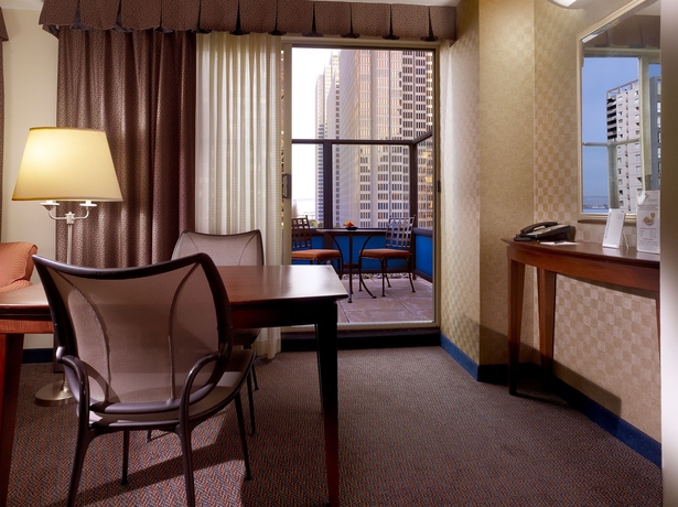 Imagen de los interiores del Hotel Club Quarters Hotel Embarcadero, San Francisco. Foto 15