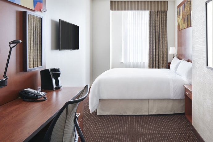 Imagen de la habitación del Hotel Club Quarters Rittenhouse Square, Philadelphia. Foto 18