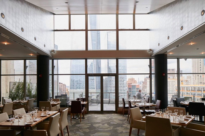 Imagen del bar/restaurante del Hotel Club Quarters World Trade Center. Foto 2