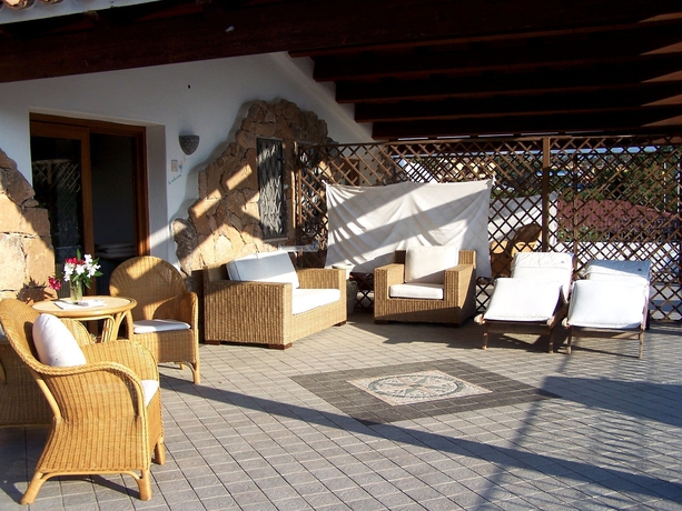 Imagen de los exteriores del Hotel Club Ragno D'oro. Foto 10