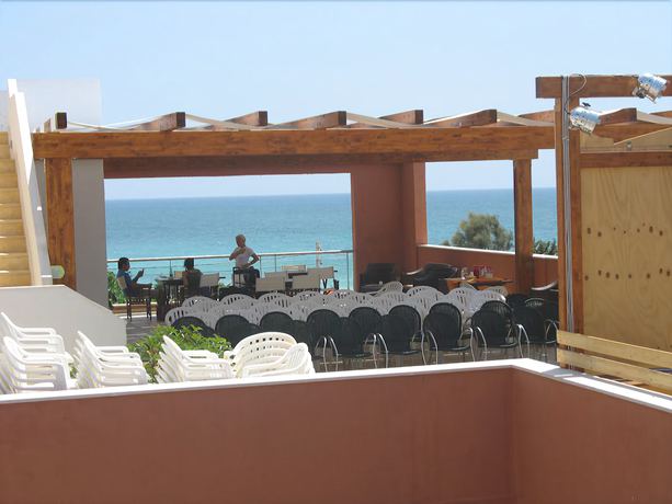 Imagen de los exteriores del Hotel Club Ravezzo, Lido Marini. Foto 15
