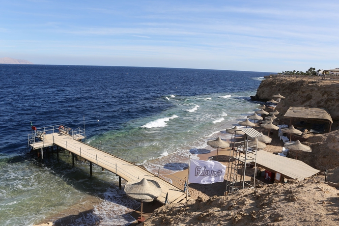 Imagen de los exteriores del Hotel Club Reef Resort and Spa. Foto 8