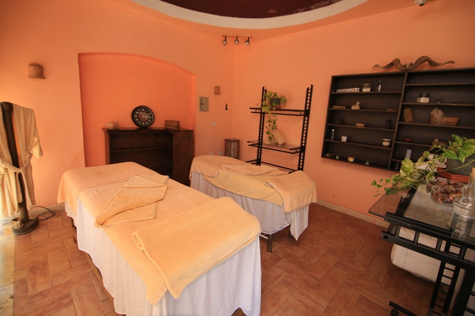 Imagen de los interiores del Hotel Club Reef Resort and Spa. Foto 15