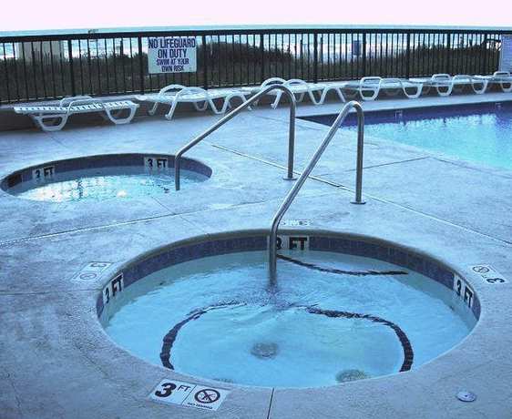 Imagen de la piscina del Hotel Club Regency In Regency Towers. Foto 13