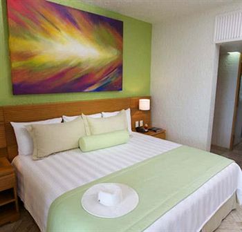 Imagen de la habitación del Hotel Club Regina Cancun. Foto 7
