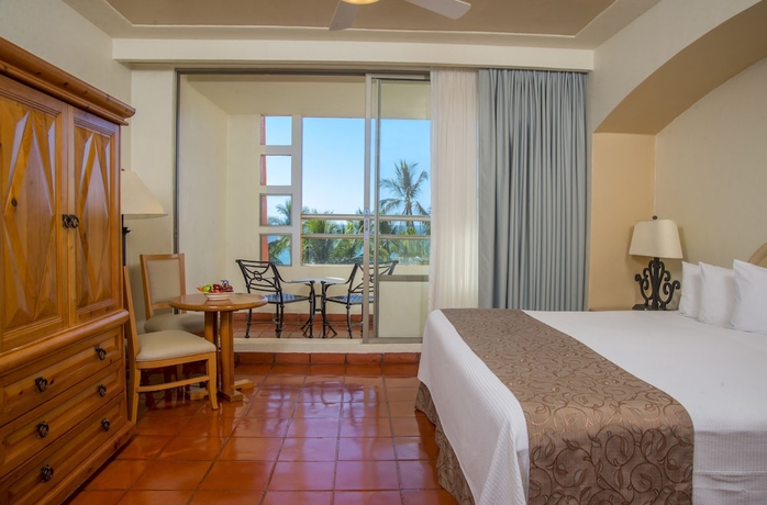 Imagen de la habitación del Hotel Club Regina Puerto Vallarta. Foto 5